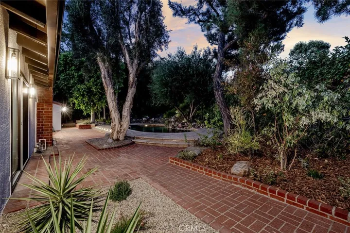 22702 Brandywine Drive, Calabasas, California 91302