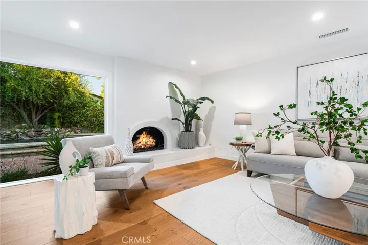 22702 Brandywine Drive, Calabasas, California 91302