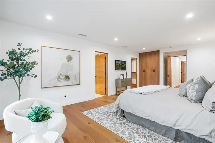 22702 Brandywine Drive, Calabasas, California 91302