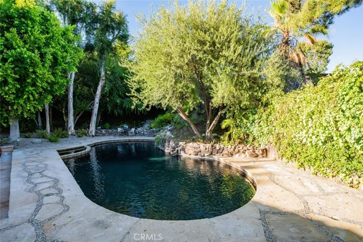 22702 Brandywine Drive, Calabasas, California 91302
