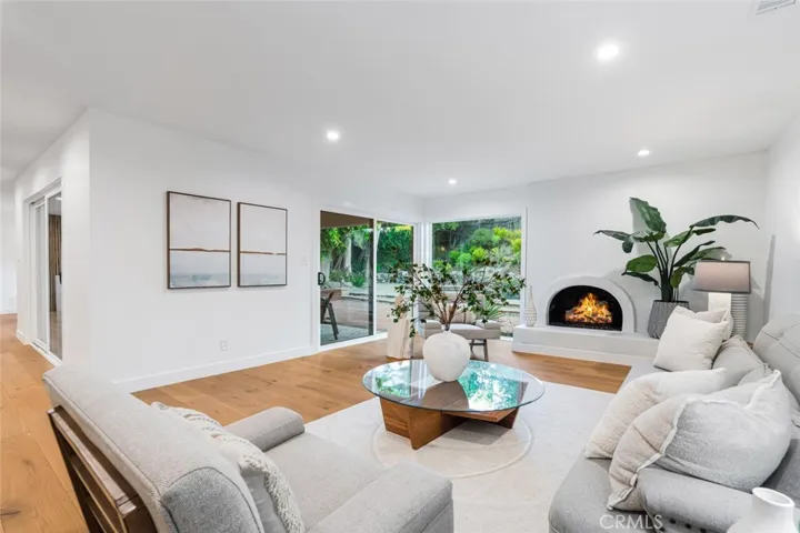 22702 Brandywine Drive, Calabasas, California 91302