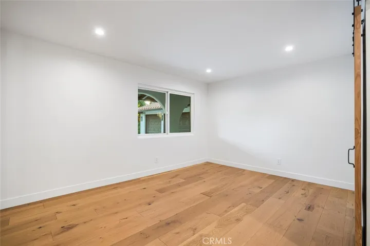 Secondary bedroom