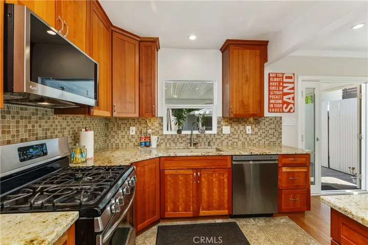 5425 E Conant Street, Long Beach, California 90808