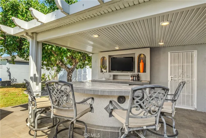 5425 E Conant Street, Long Beach, California 90808