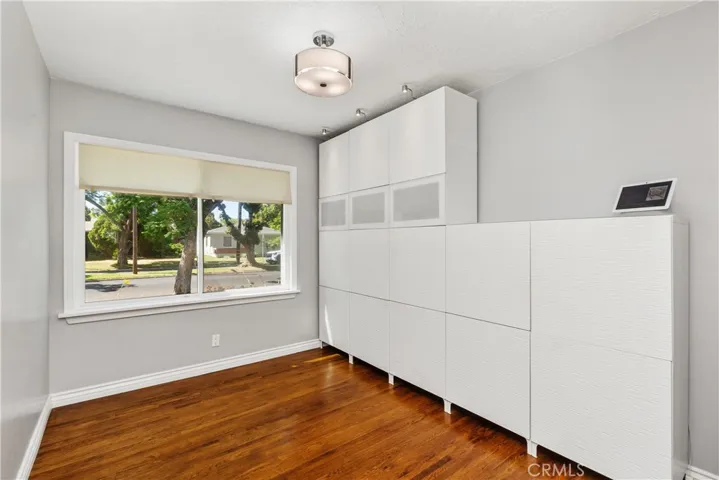 5425 E Conant Street, Long Beach, California 90808