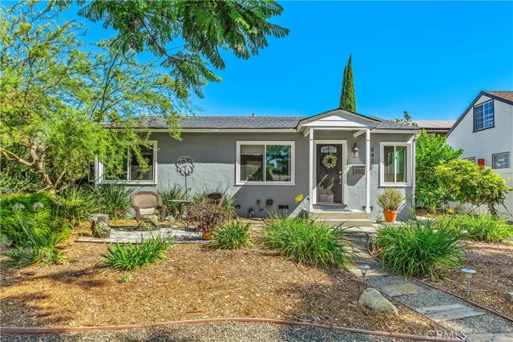 5425 E Conant Street, Long Beach, California 90808