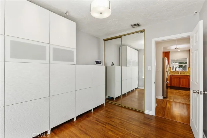 5425 E Conant Street, Long Beach, California 90808