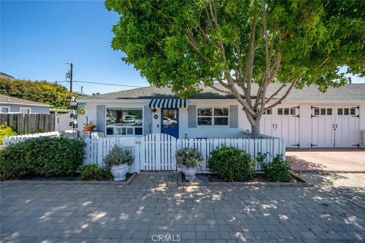 331 Castaic Avenue, Pismo Beach, California 93449