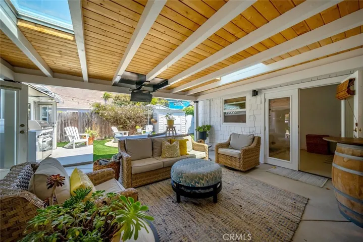 331 Castaic Avenue, Pismo Beach, California 93449