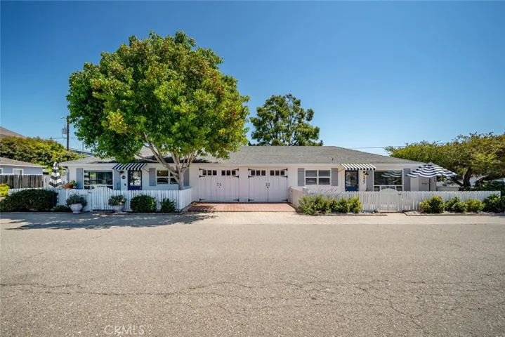 331 Castaic Avenue, Pismo Beach, California 93449