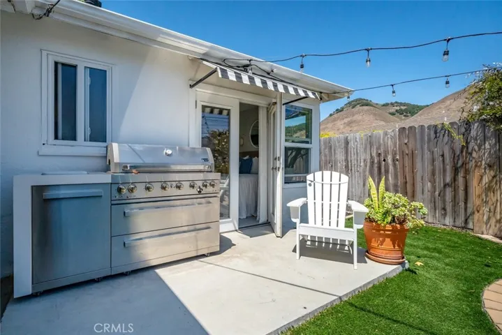 331 Castaic Avenue, Pismo Beach, California 93449