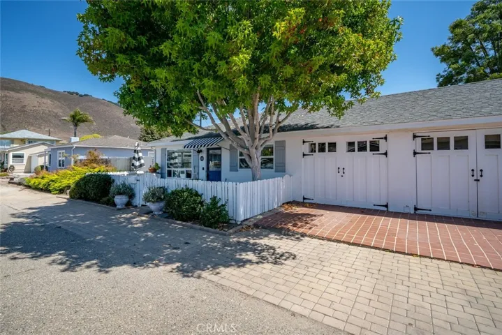 331 Castaic Avenue, Pismo Beach, California 93449