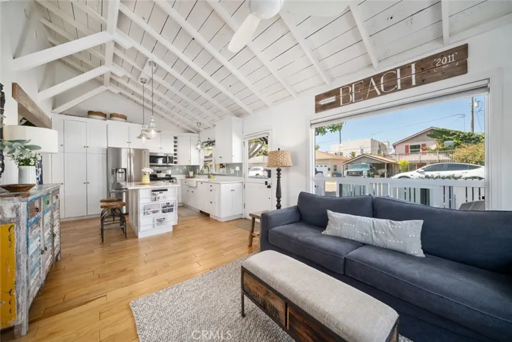 331 Castaic Avenue, Pismo Beach, California 93449