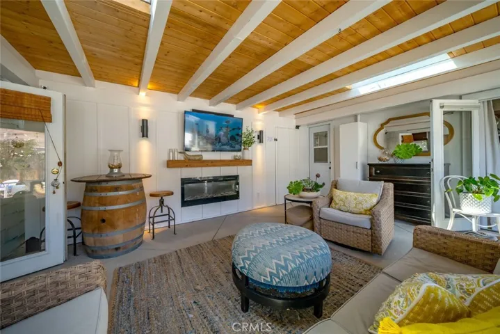 331 Castaic Avenue, Pismo Beach, California 93449
