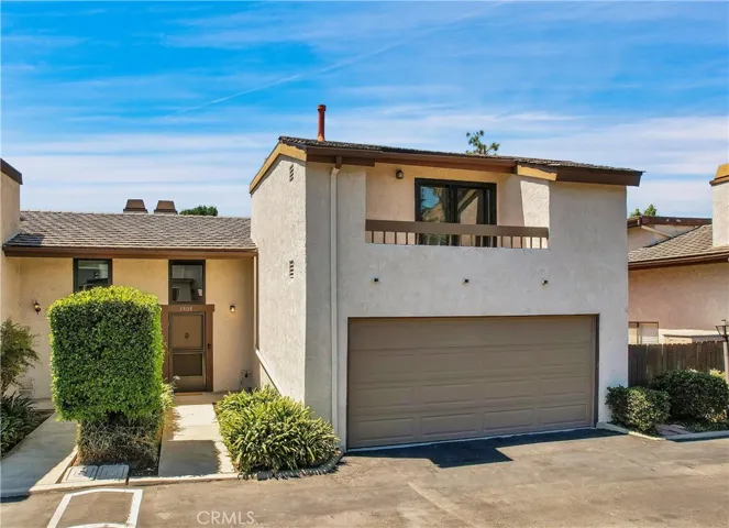 19119 East Country Hollow 28, Orange, California 92869