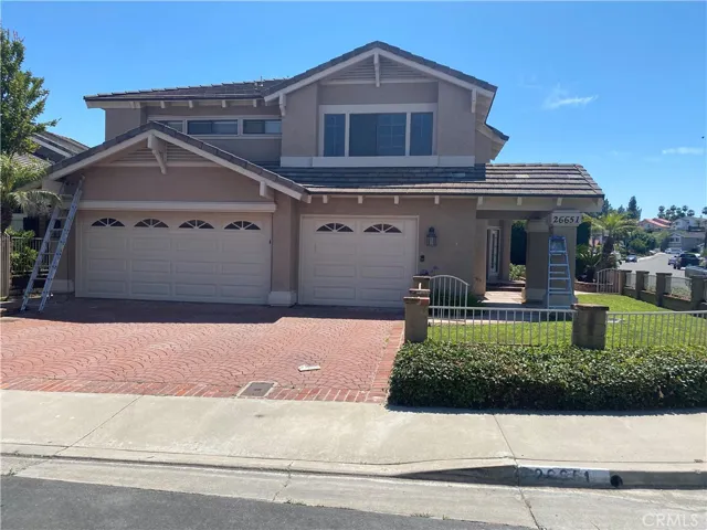 26651 Trasmiras, Mission Viejo, California 92692