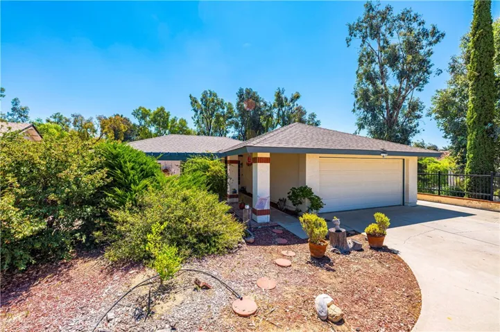 30601 Moontide Court, Temecula, California 92592