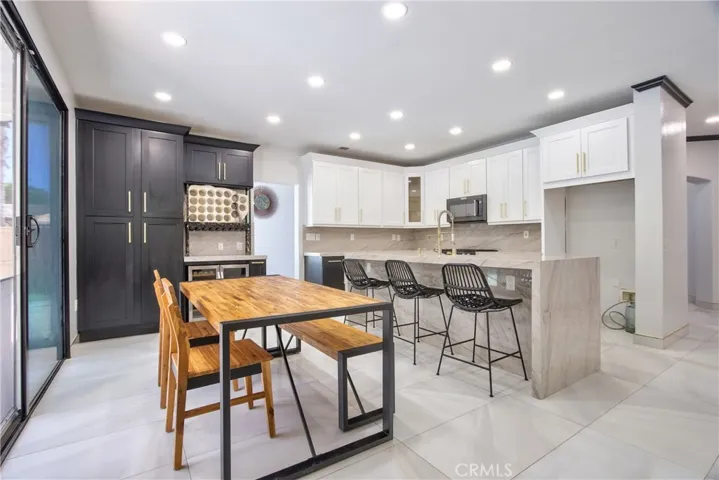 40280 Cambridge Street, Murrieta, California 92563