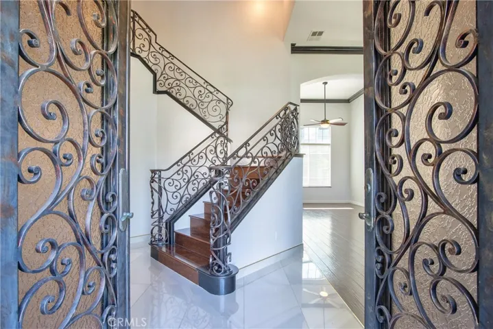 40280 Cambridge Street, Murrieta, California 92563