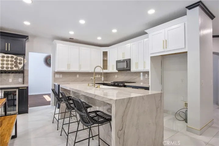 40280 Cambridge Street, Murrieta, California 92563