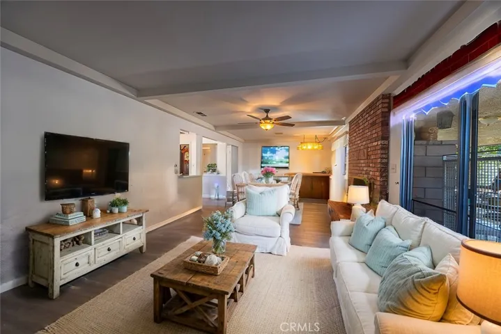 Virtually staged photo - Living Room