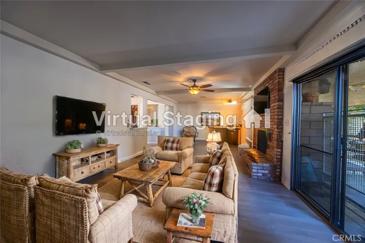Virtually staged photo - living room