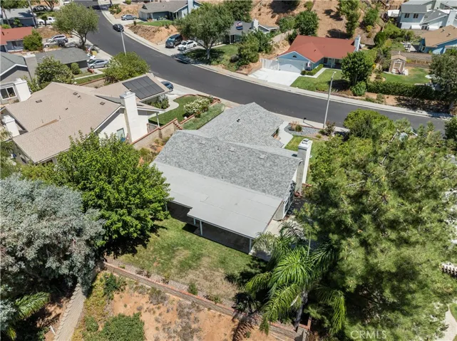 27715 Carnegie Avenue, Saugus, California 91350