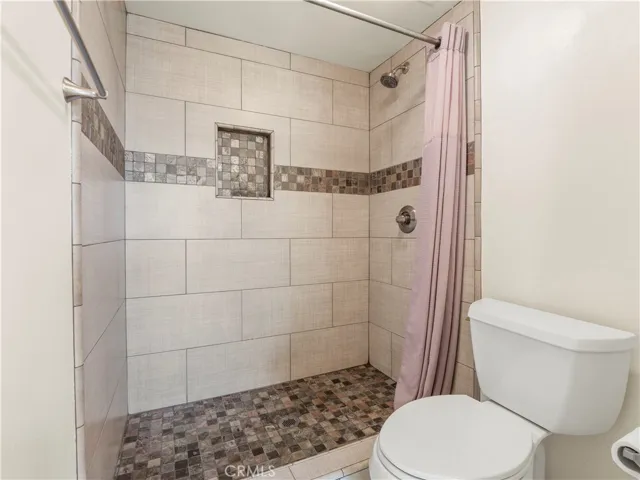 27715 Carnegie Avenue, Saugus, California 91350