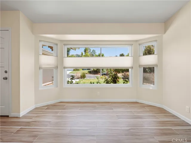 27715 Carnegie Avenue, Saugus, California 91350