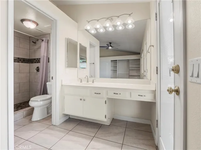 27715 Carnegie Avenue, Saugus, California 91350