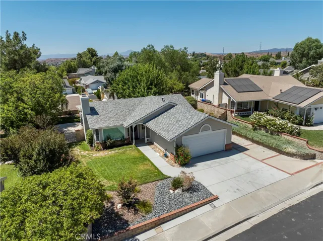 27715 Carnegie Avenue, Saugus, California 91350