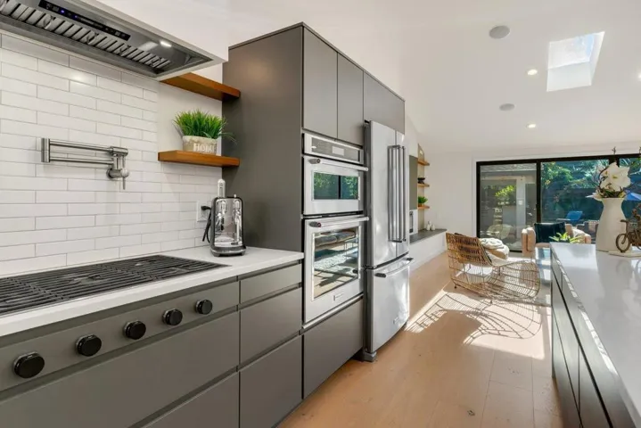 947 N Central Avenue, Campbell, California 95008