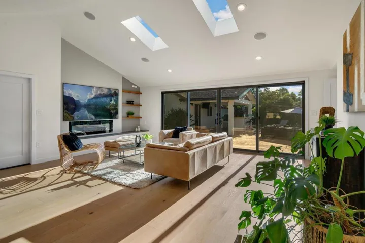 947 N Central Avenue, Campbell, California 95008