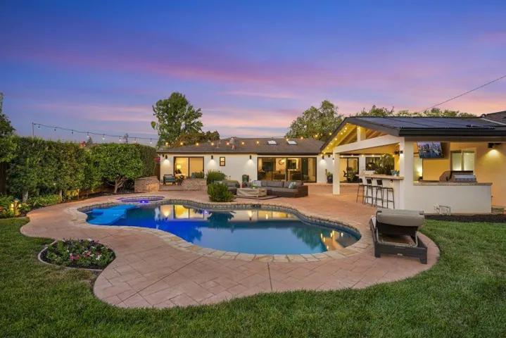 947 N Central Avenue, Campbell, California 95008