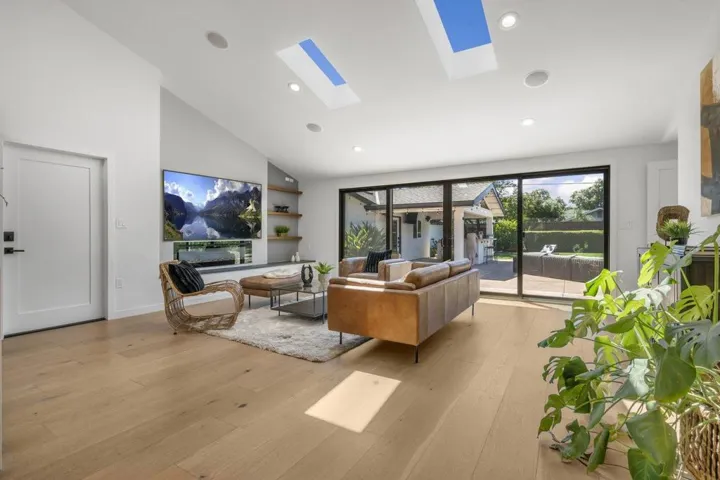 947 N Central Avenue, Campbell, California 95008