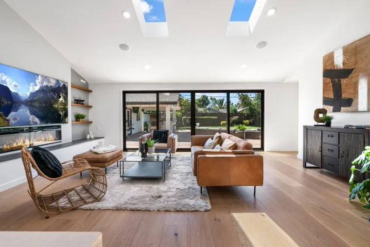 947 N Central Avenue, Campbell, California 95008