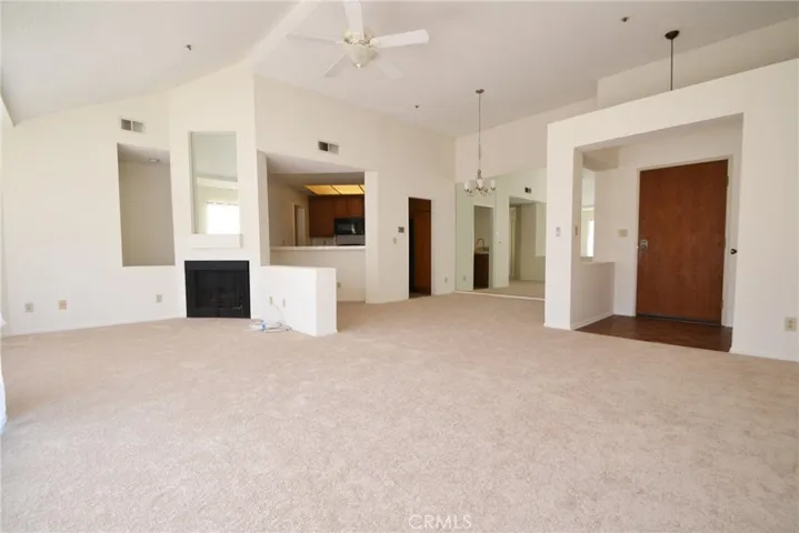 2571 Plaza Del Amo 305, Torrance, California 90503