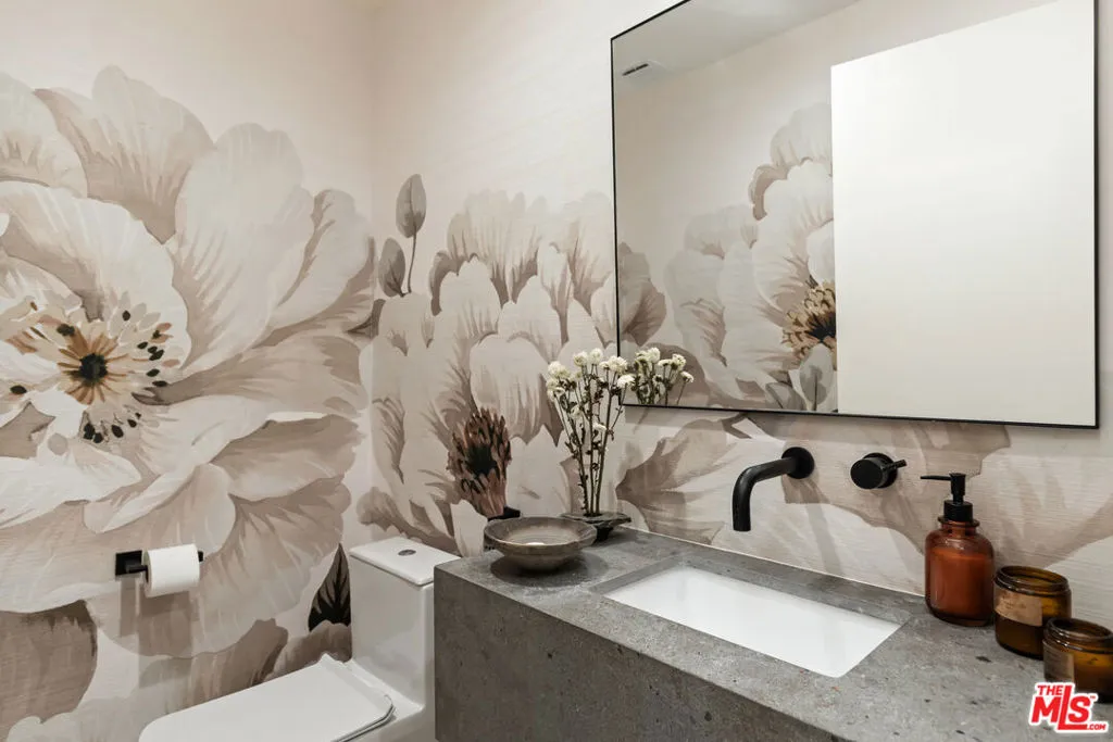 1025 Euclid Street 103, Santa Monica, California 90403 home-pic-14