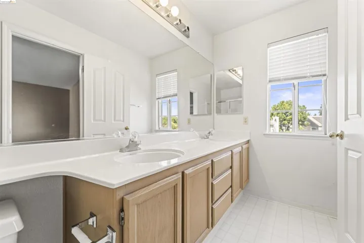 754 Clifton Way, Vacaville, California 95688
