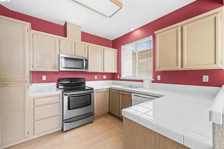754 Clifton Way, Vacaville, California 95688