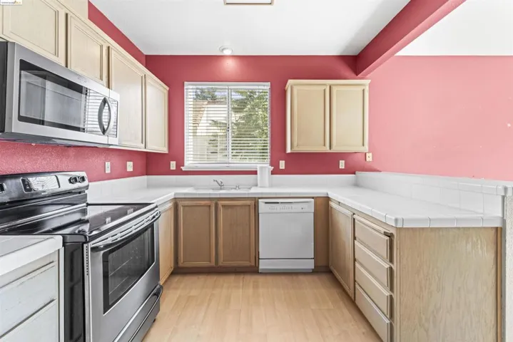 754 Clifton Way, Vacaville, California 95688