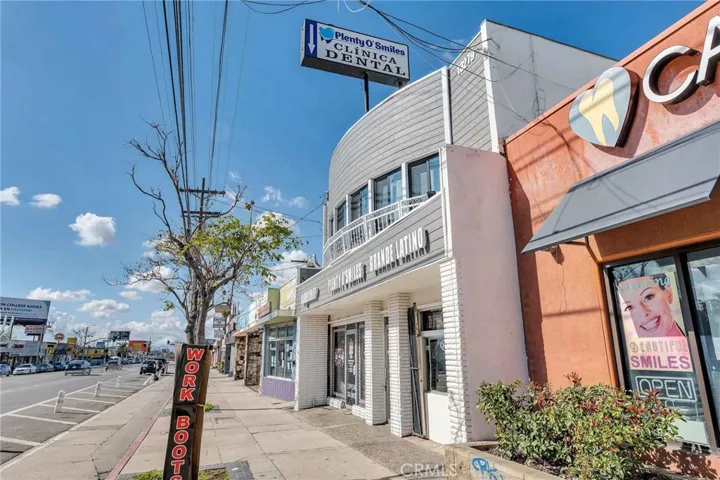 13281 Van Nuys Boulevard, Pacoima, California 91331