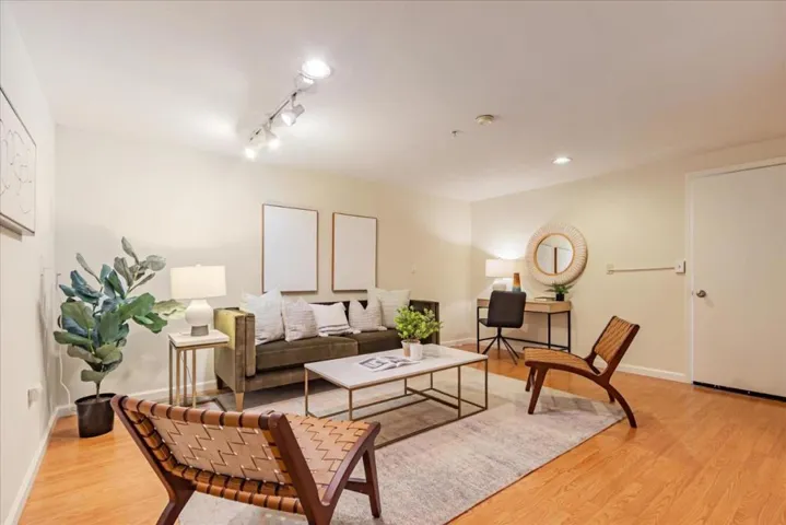 441 Camille Circle 14, San Jose, California 95134