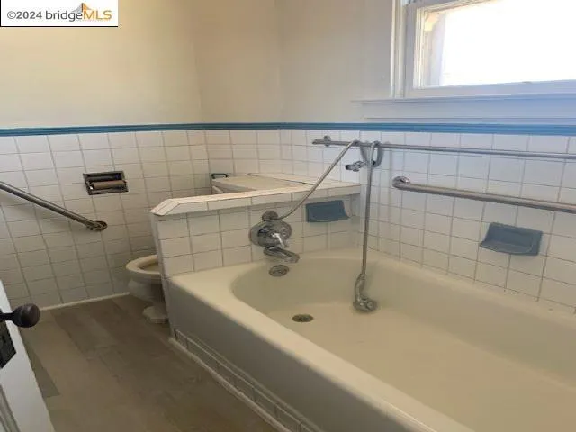 2353 East 21st St, Oakland, California 94601