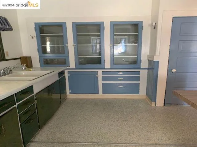 2353 East 21st St, Oakland, California 94601