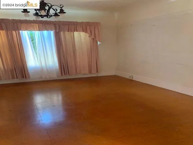 2353 East 21st St, Oakland, California 94601