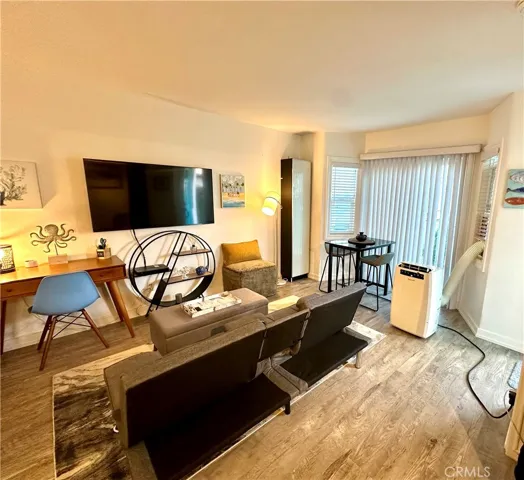 116 Avenida Serra 1, San Clemente, California 92672