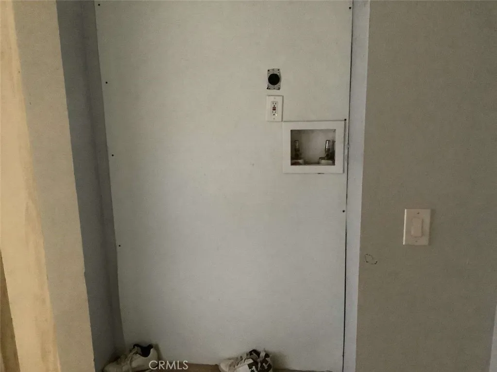 5645 Cahuilla Avenue, 29 Palms, California 92277 home-pic-26