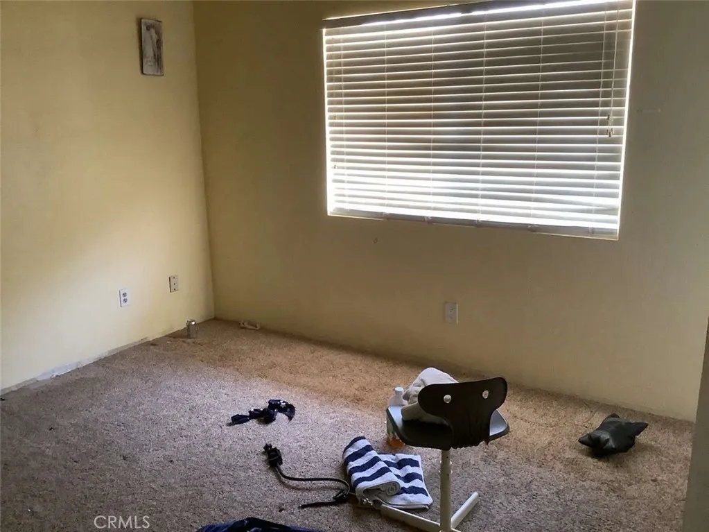 5645 Cahuilla Avenue, 29 Palms, California 92277 home-pic-18
