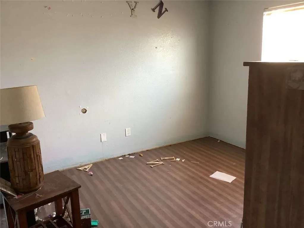 5645 Cahuilla Avenue, 29 Palms, California 92277 home-pic-17